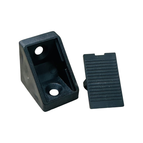 Уголок монтажный пластиковый одинарный - 1550 Венге  (100шт.)